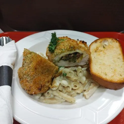 Avatara Pizza Picasso Pizza - Mediterranean gluten-free pesto flatbread with artichokes and pine nuts Calgary